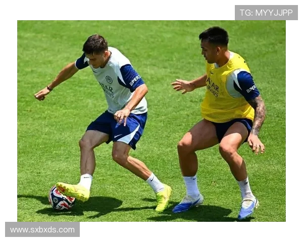 国米10月最佳球员候选揭晓迪马尔科苏契奇博尼恰尔汗奥卢争夺荣誉